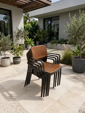 Matten_Back Plastic Chairs Plastic Chairs