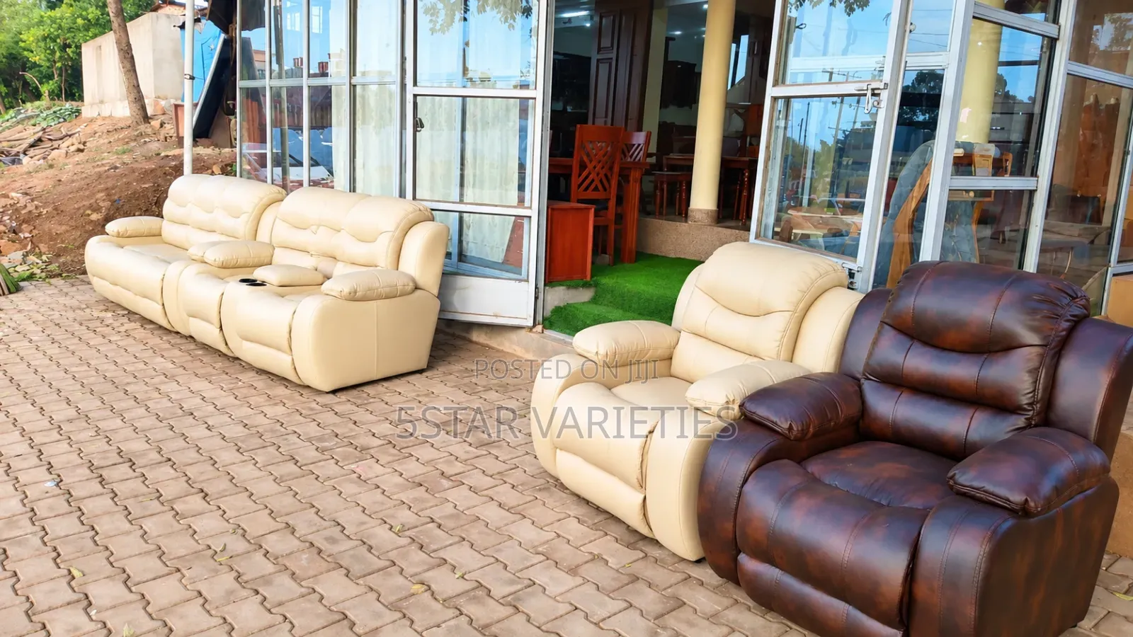 Dc Sofa Set