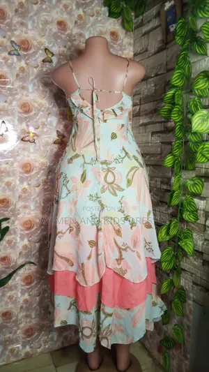 Women Free Decent Dress