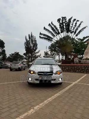 Subaru Legacy 2.0 AWD 2007 White