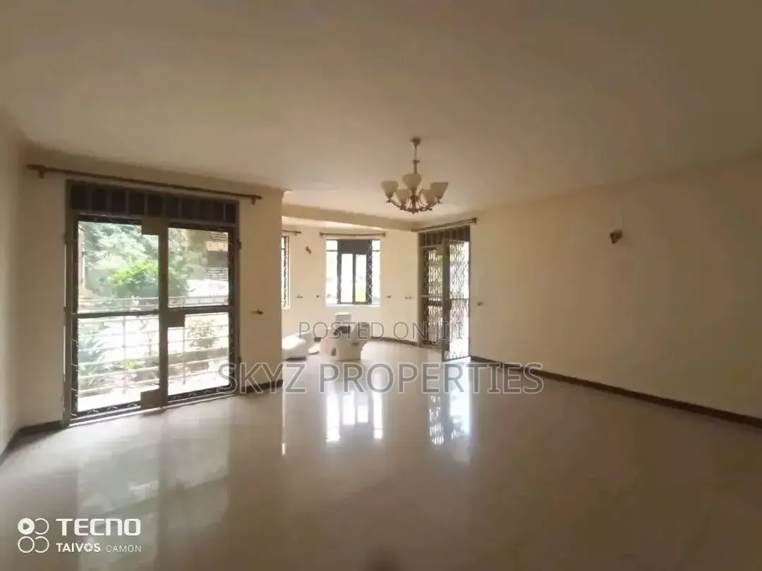 3bdrm Apartment in Lubowa, Central Division for rent