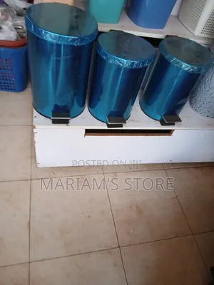 Metallic Step-on Trash Bin or Dustbin in Sizes