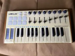 WORLDE Tuna-Mini Midicontroller