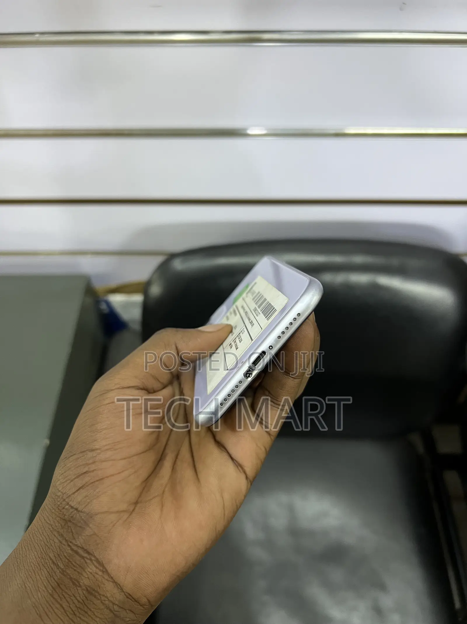Apple iPhone 11 64 GB Purple