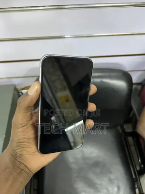 Apple iPhone 11 64 GB Purple