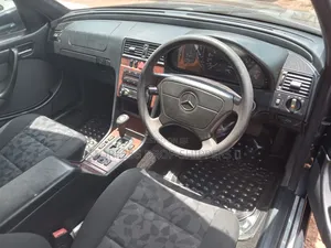 Mercedes-Benz C200 2000 Black