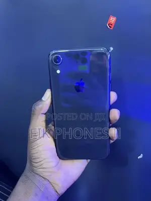 Apple iPhone XR 64 GB Black