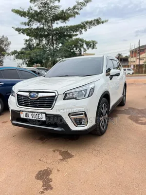 Subaru Forester 2018 White