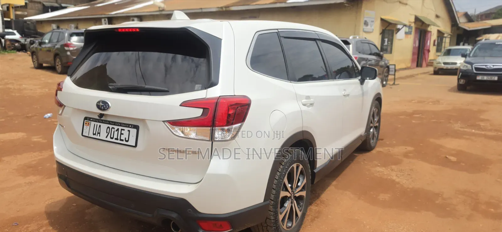 Subaru Forester 2018 White