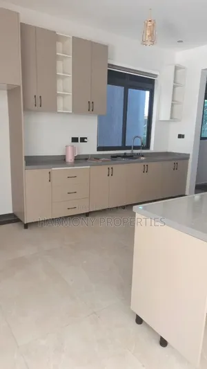 3bdrm Apartment in Kasanga, Central Division for rent