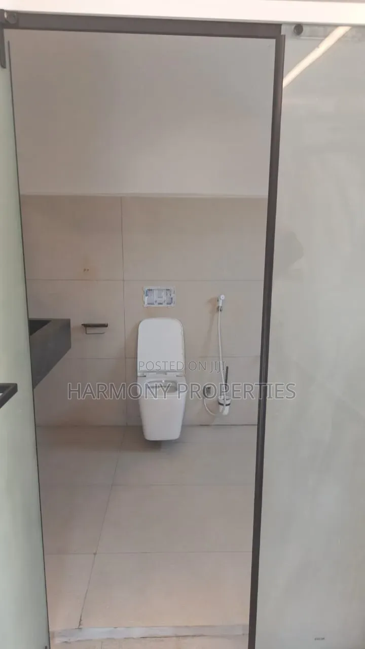 3bdrm Apartment in Kasanga, Central Division for rent