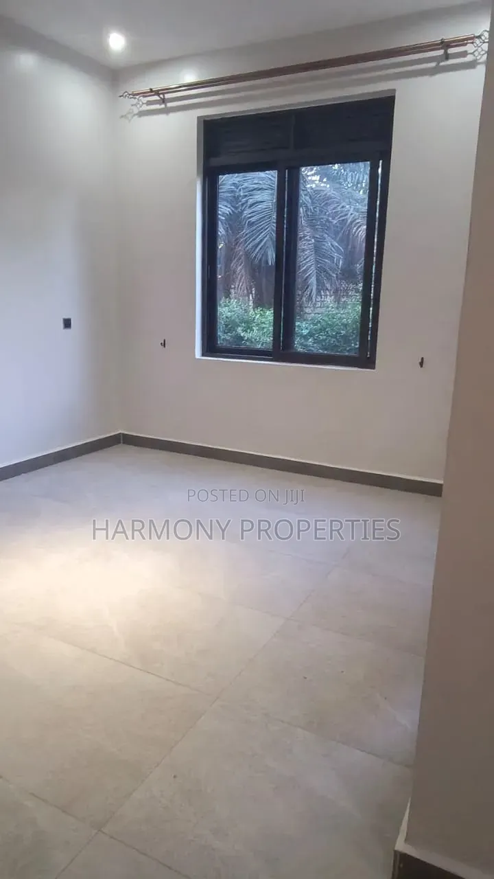 3bdrm Apartment in Kasanga, Central Division for rent