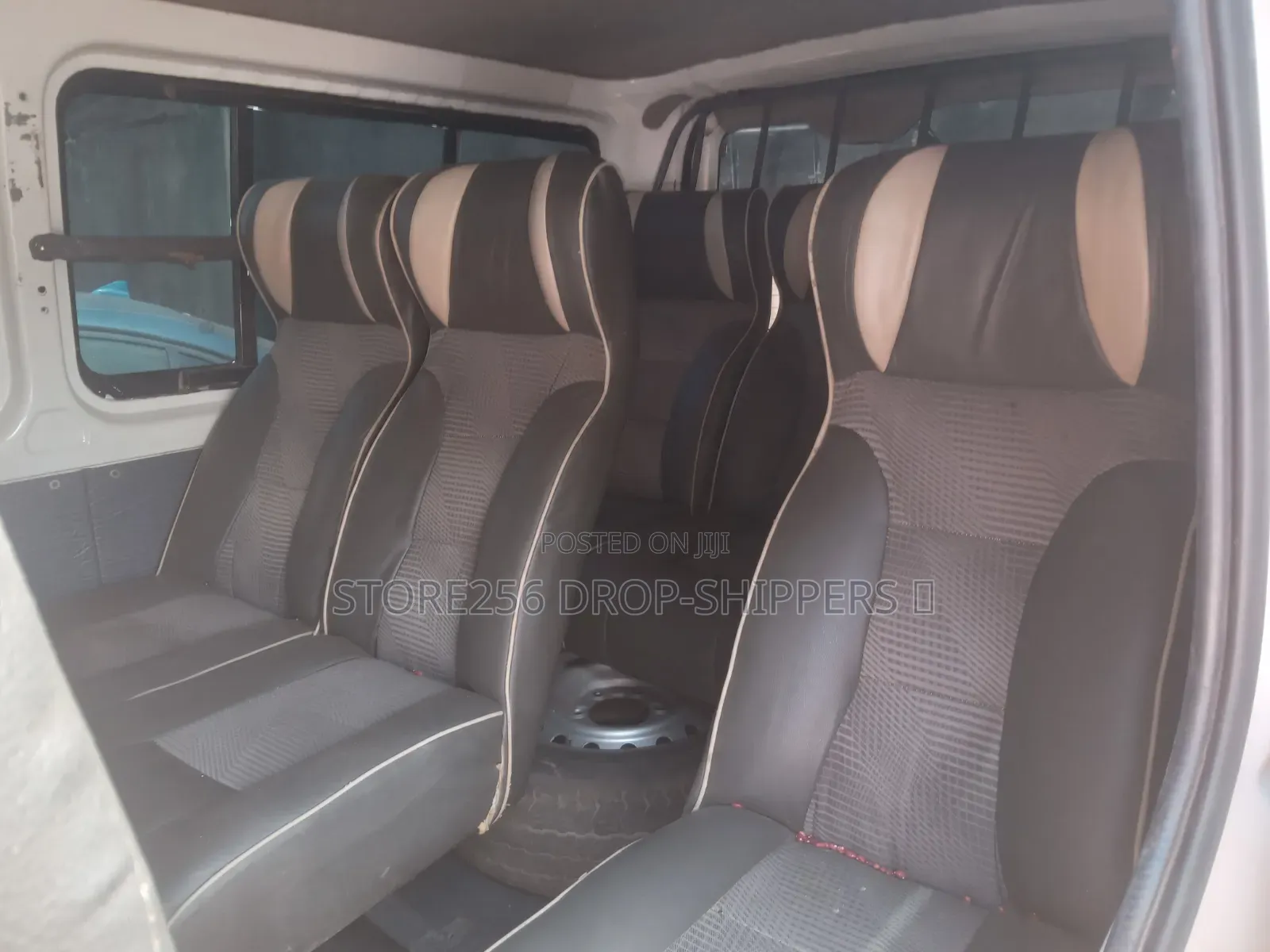 Toyota Grand HiAce G 3.0 Diesel Turbo RWD 8-Seater 2002 White