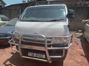 Toyota Grand HiAce G 3.0 Diesel Turbo RWD 8-Seater 2002 White