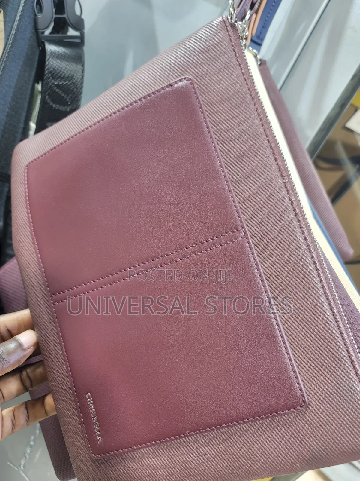 Parfois Burgundy
Crossbody Bag