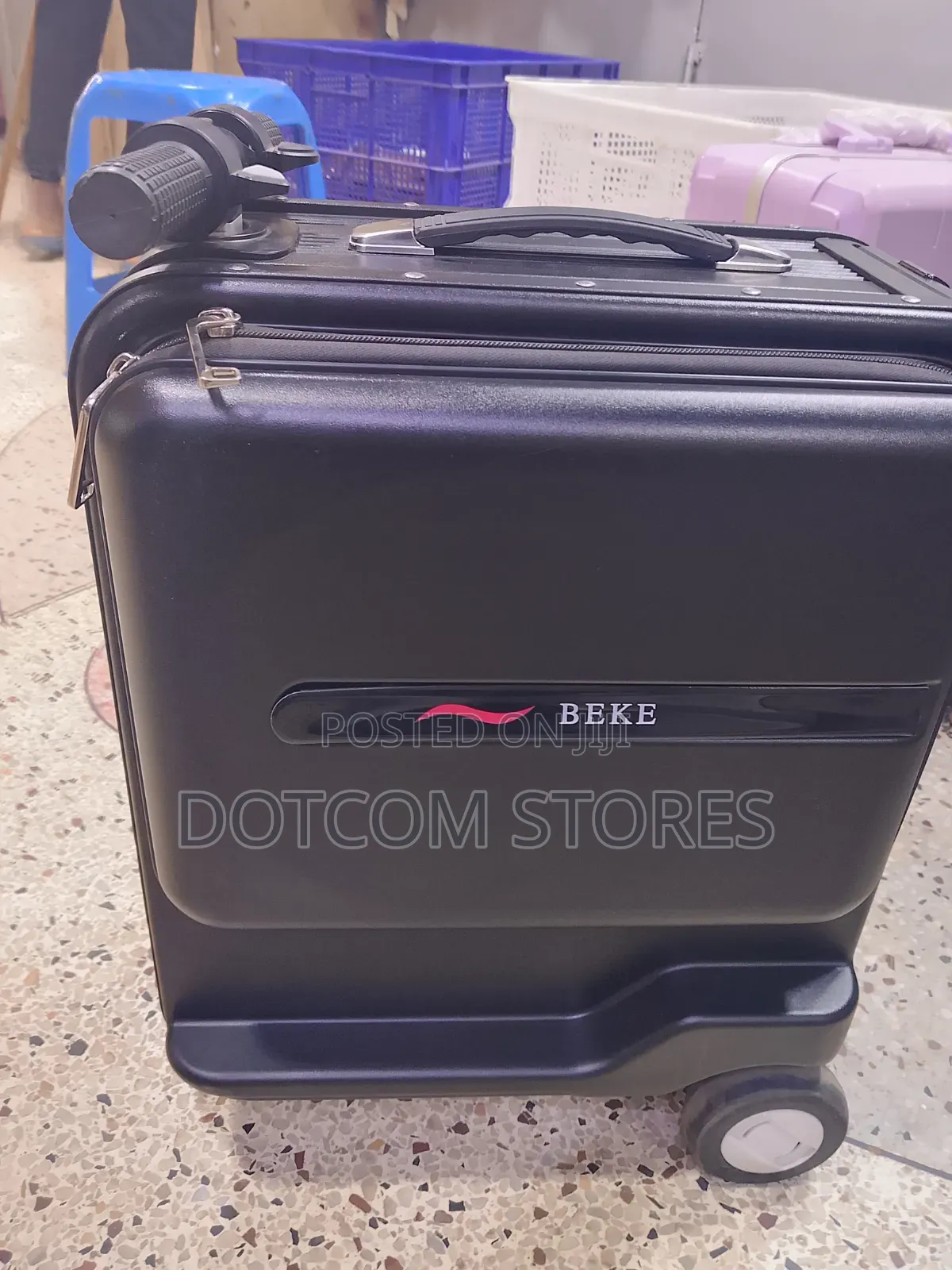 Black Electric Ride-on Luggage 7kg | Smart Scooter Suitcase