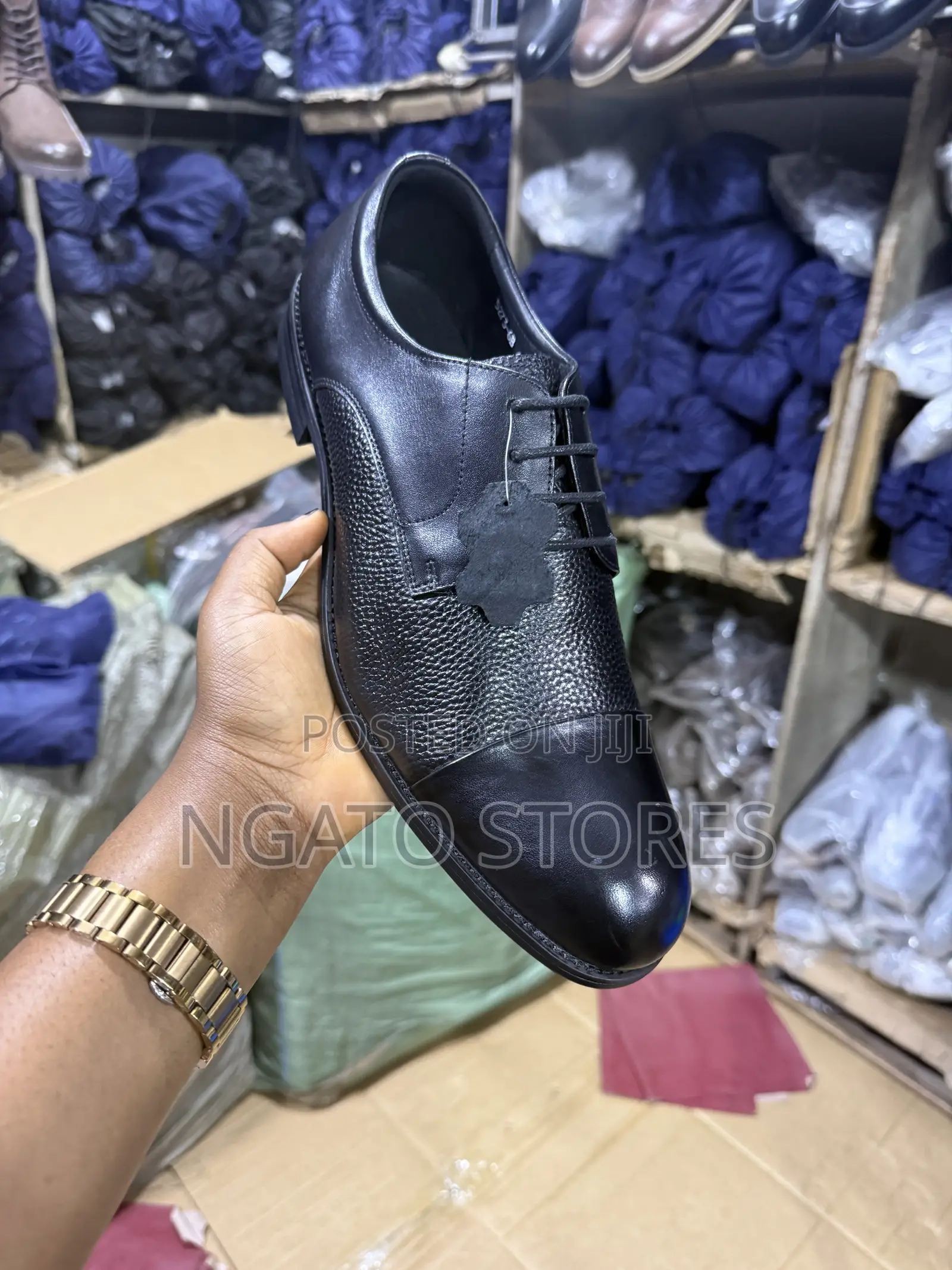 Men Textured Leather Lace Up Shoes