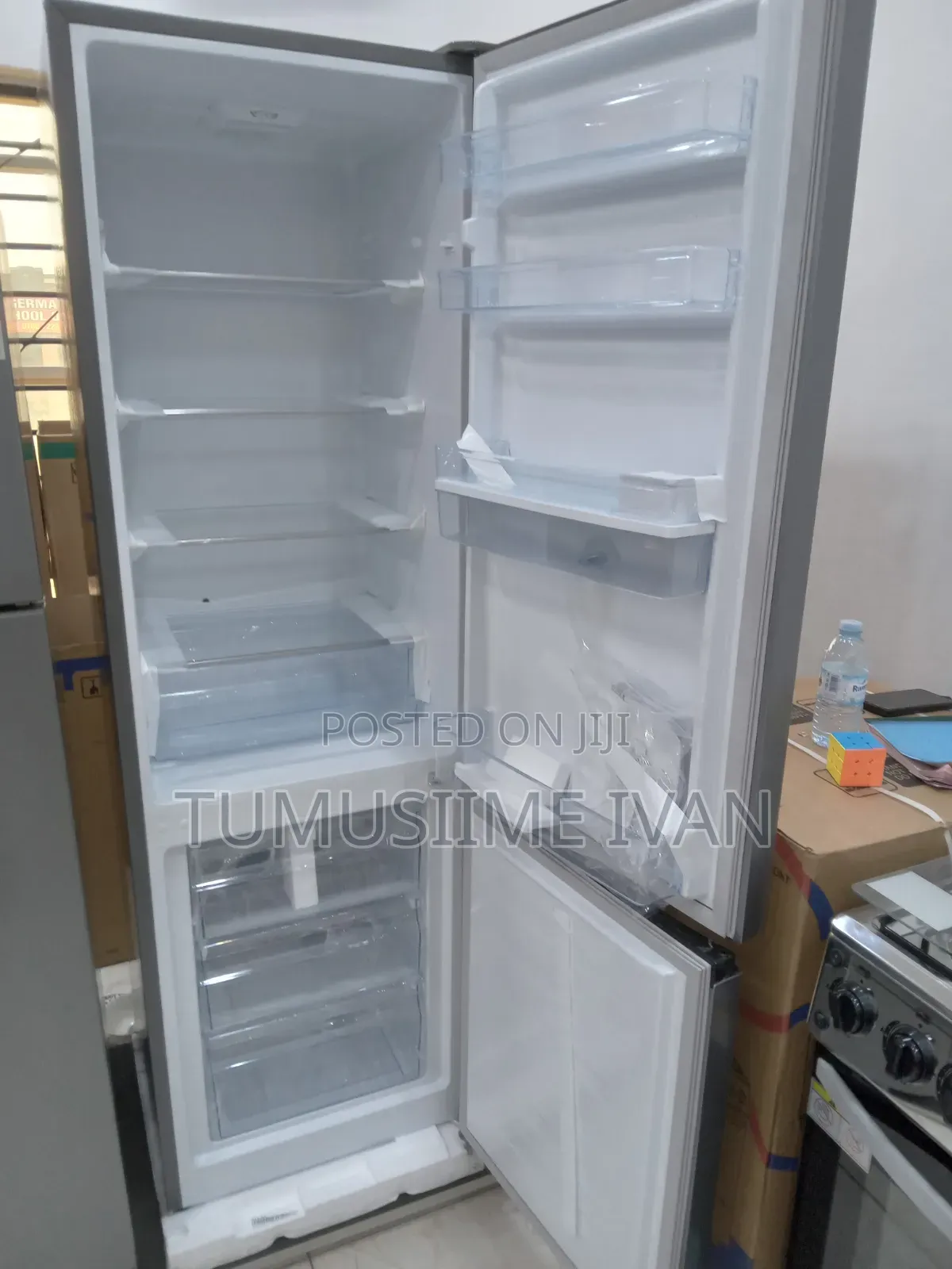 Hisense 341litres