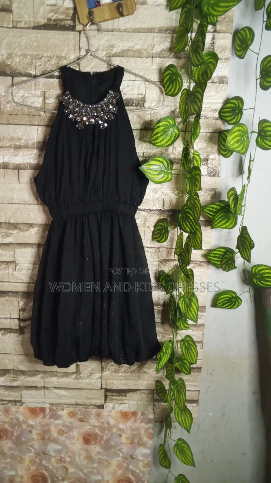 Kids Dresses Available With High Quality Material and Nice Designs
