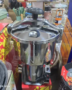 Professional 5000W Electric Grain Grinder Mill