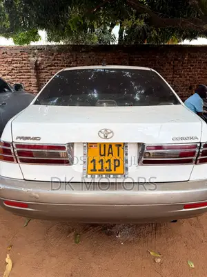 Toyota Premio 2002 Off white