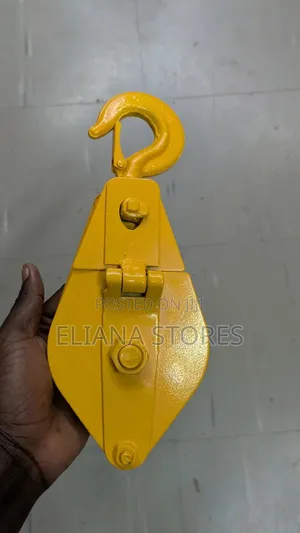 Heavy-Duty Snatch Block Pullyley