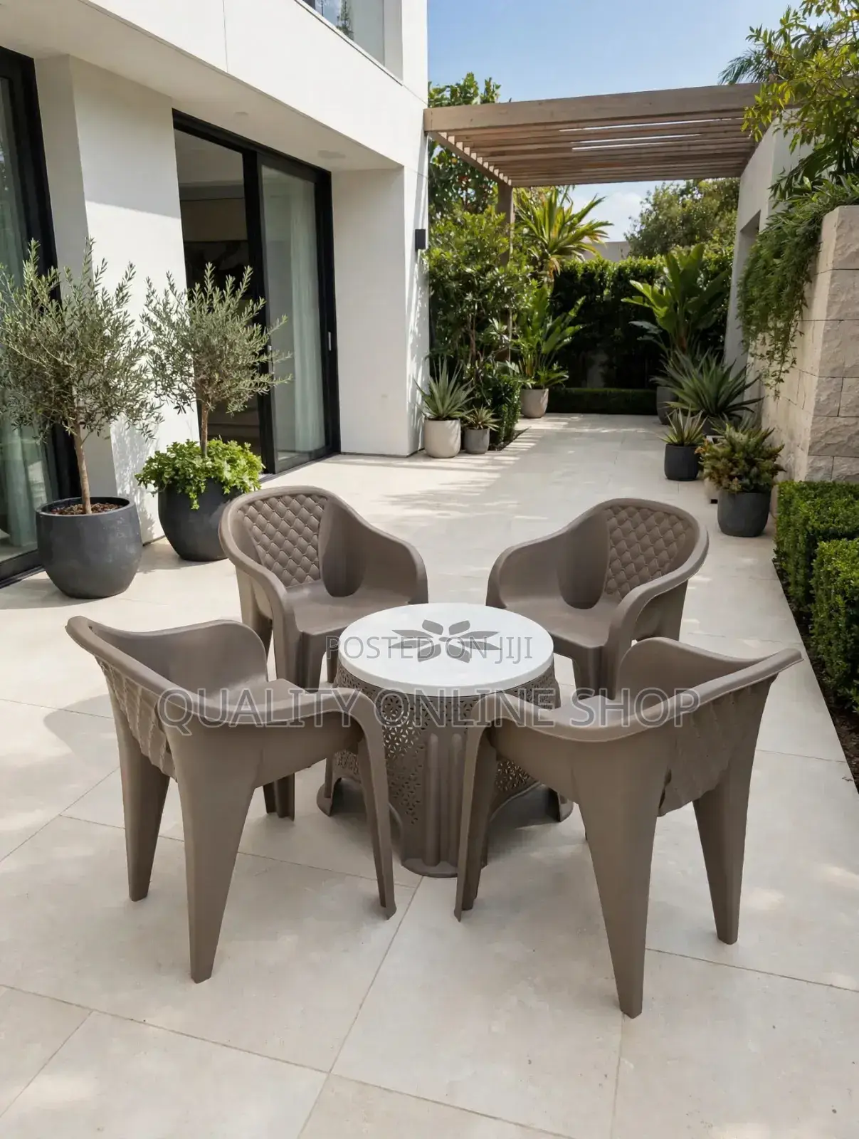 4 Seater Dining Plastic Table and Chairs Plastic Table and Chairs