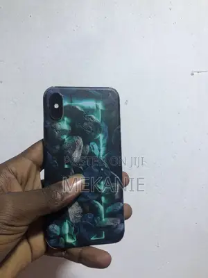 Apple iPhone XS 64 GB Blue