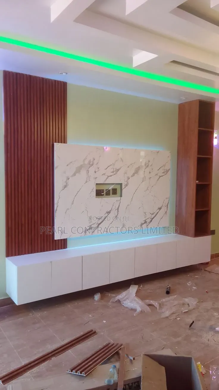 TV Stands/Mendez Wall Unit TV Stands in Any Customization 1,800,000/-