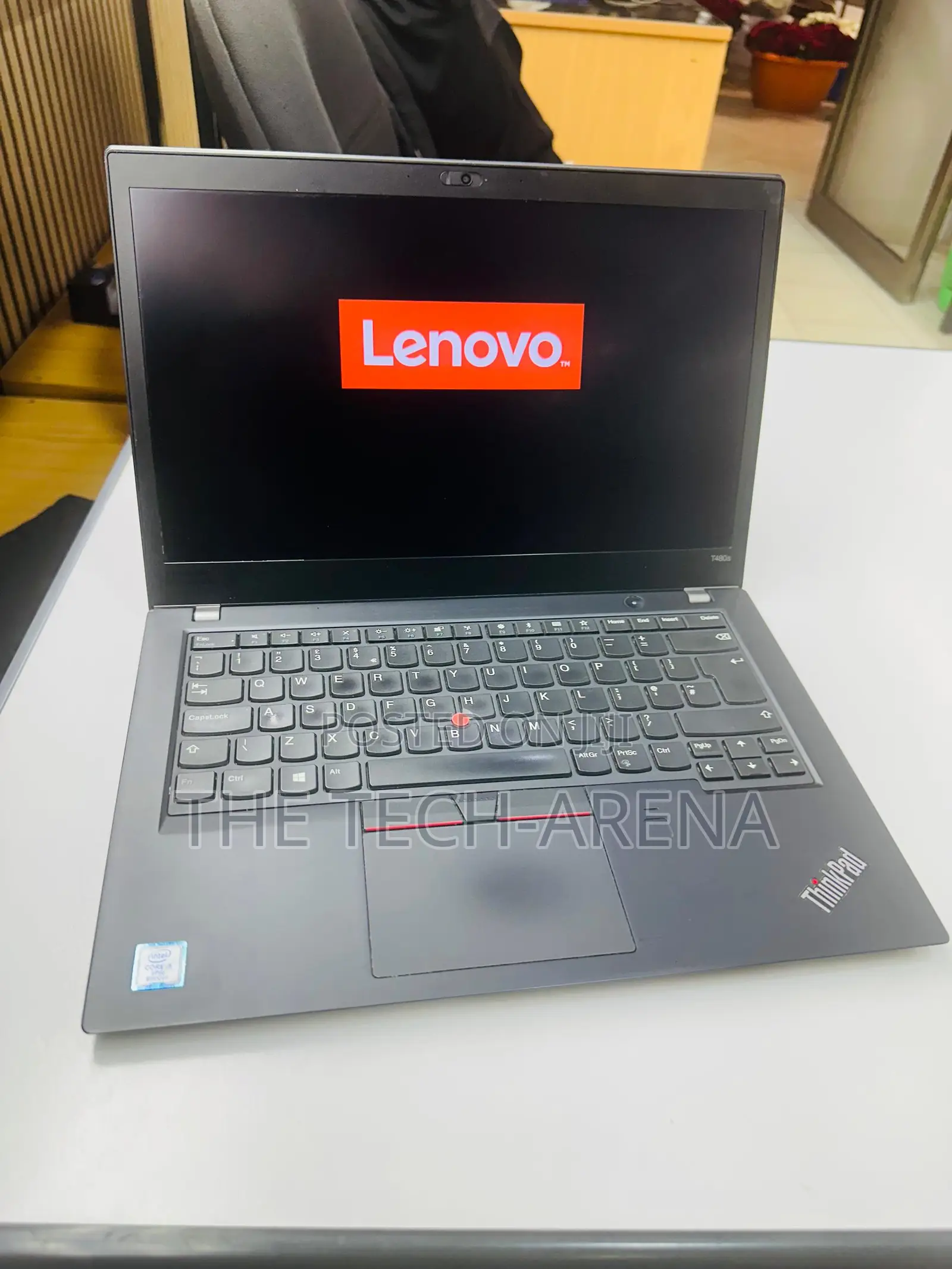 New Laptop Lenovo ThinkPad T480s 8GB Intel Core i5 SSD 256GB