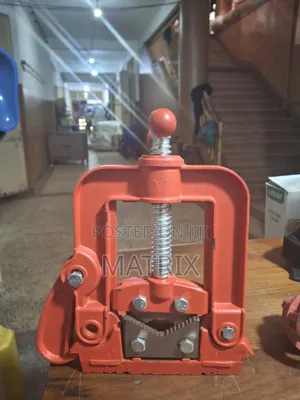 Heavy Duty Pipe Vise 2 Inch (2")