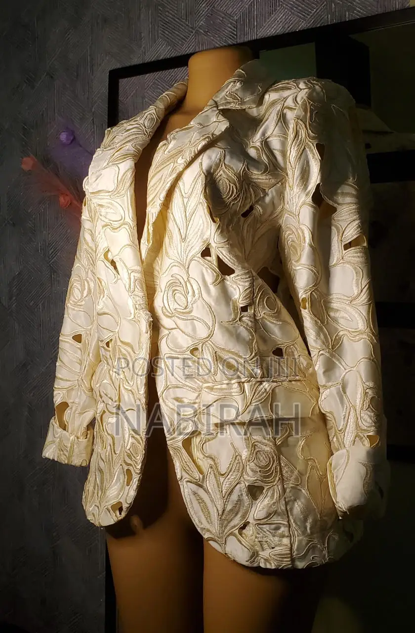 Elegant Cream/Ivory Ladies Blazer