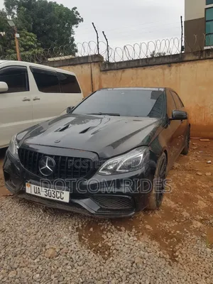 Mercedes-Benz E300 2013 Black