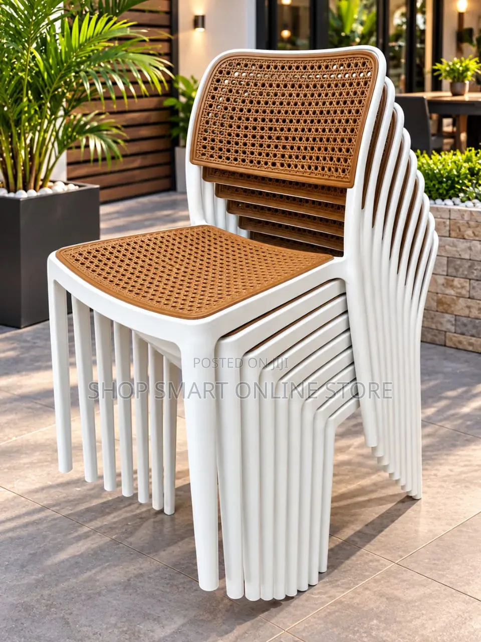 1Pc Crown Plastic Chairs Plastic Chairs