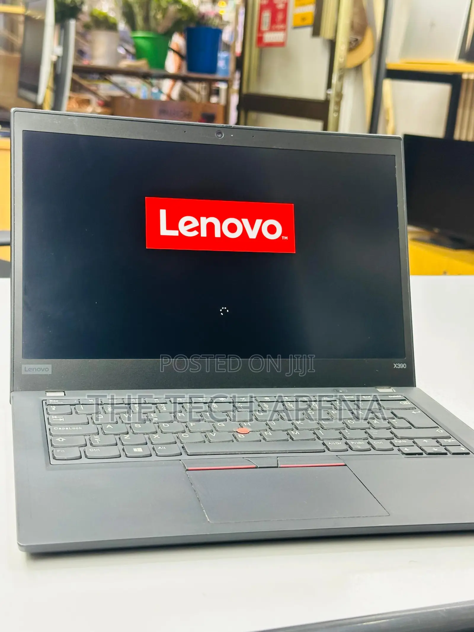 New Laptop Lenovo ThinkPad X390 8GB Intel Core i5 SSD 256GB