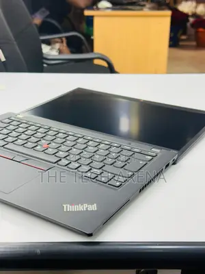 New Laptop Lenovo ThinkPad X390 8GB Intel Core i5 SSD 256GB