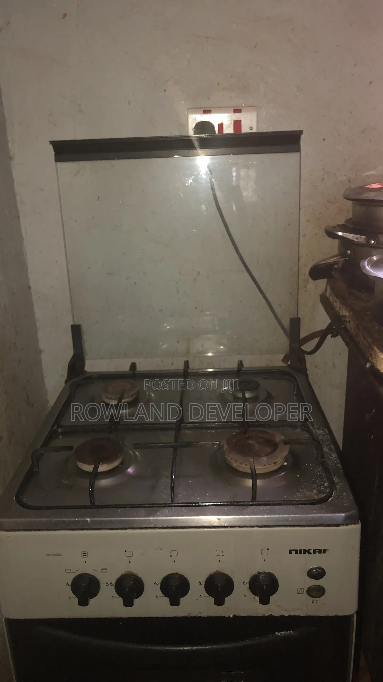 GAS COOKER With Cylinder