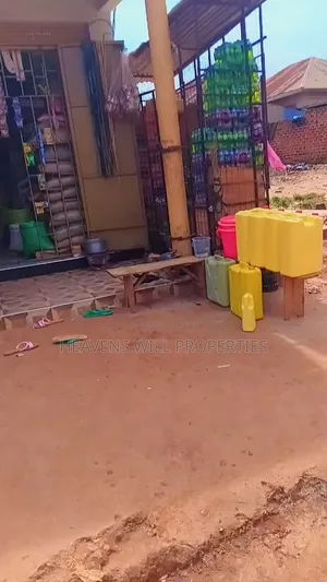 2 Shop and 1double Room on Sale in Nansana