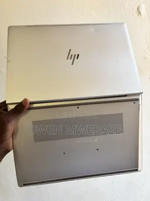 Laptop HP EliteBook 640 G9 16GB Intel Core i7 SSD 500GB