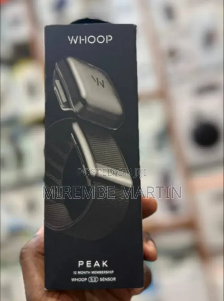 WHOOP Peak 5.0 Sensor, a 24/7 Health and Fitness