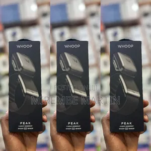 WHOOP Peak 5.0 Sensor, a 24/7 Health and Fitness