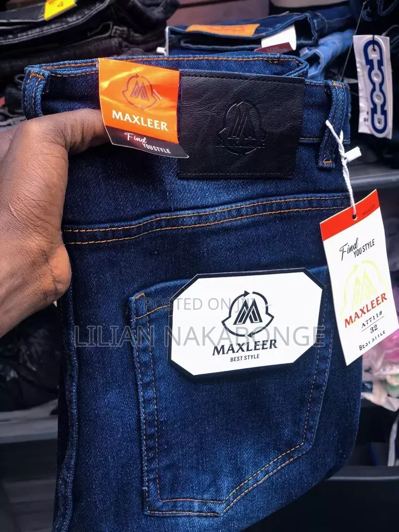 Jeans Available in All Size and Colors