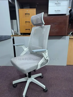 White and Grey Portable Mesh Office Chair