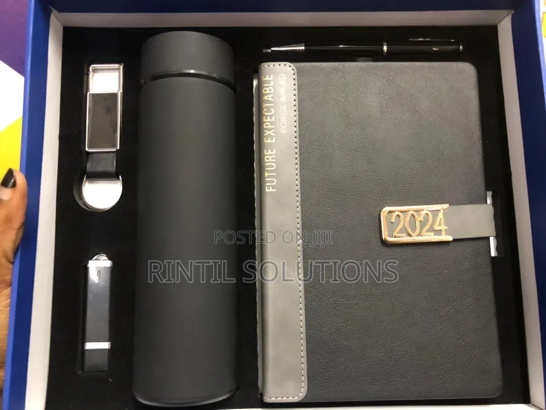 Branded Cooperate Gift Packs
