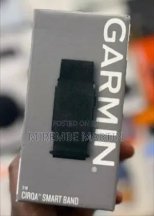Garmin CIRQATM Smart Band, No Subscription L-Xl Screenless Health