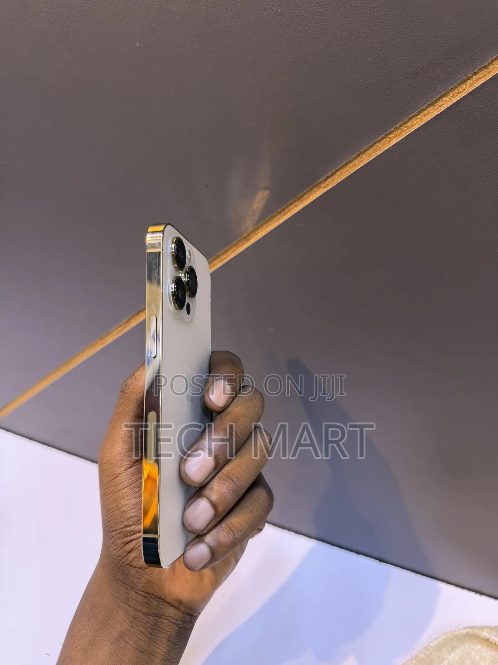 Apple iPhone 14 Pro 256 GB Gold
