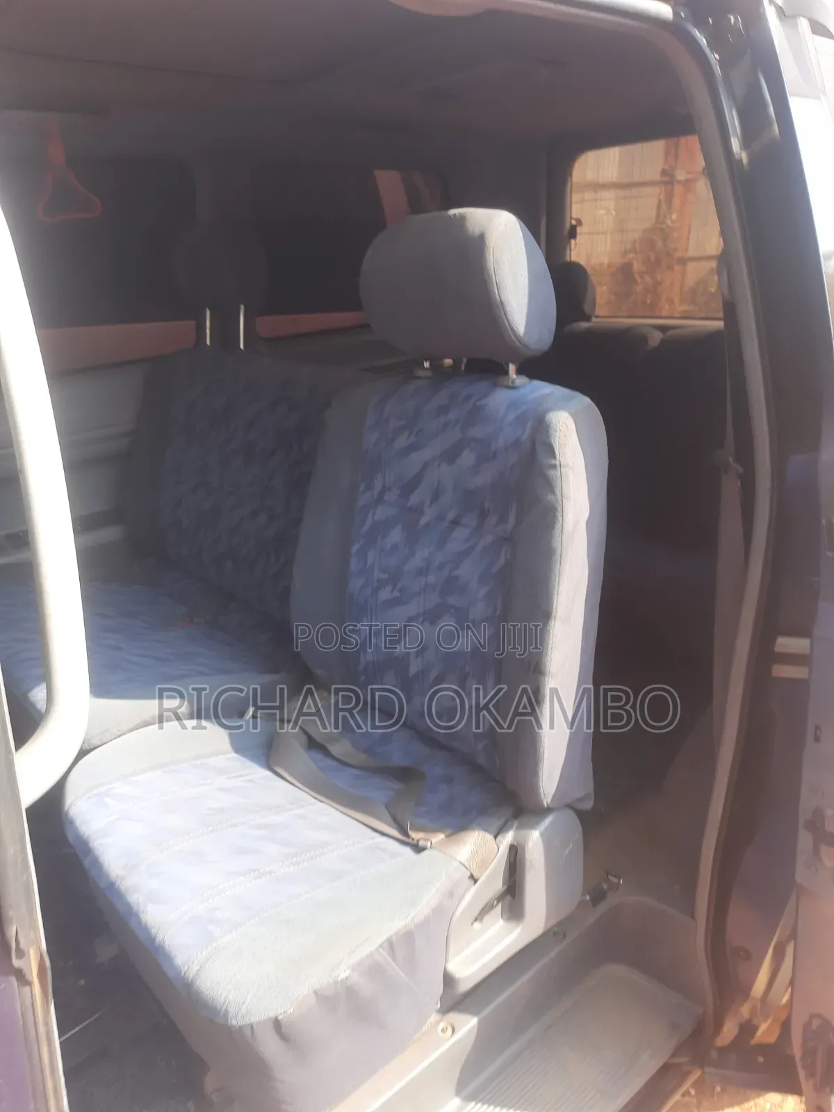 Toyota Noah 2001 Blue