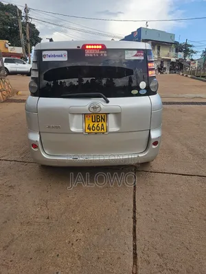 Toyota Sienta 2009 Gray