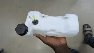 Grass Cutter 2 Stroke Engine Replacement Fuel Tank Assembly
