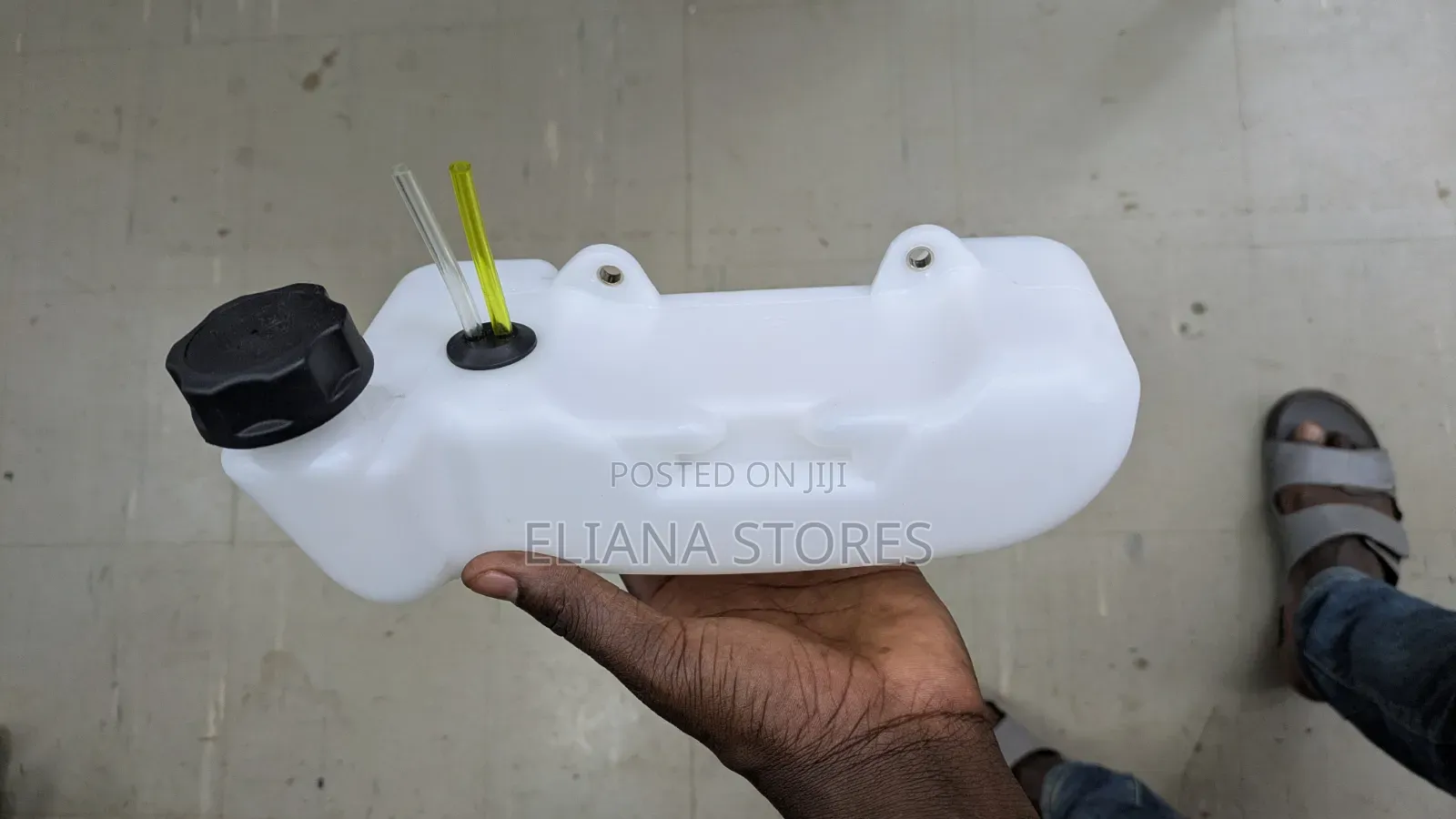 Grass Cutter 2 Stroke Engine Replacement Fuel Tank Assembly